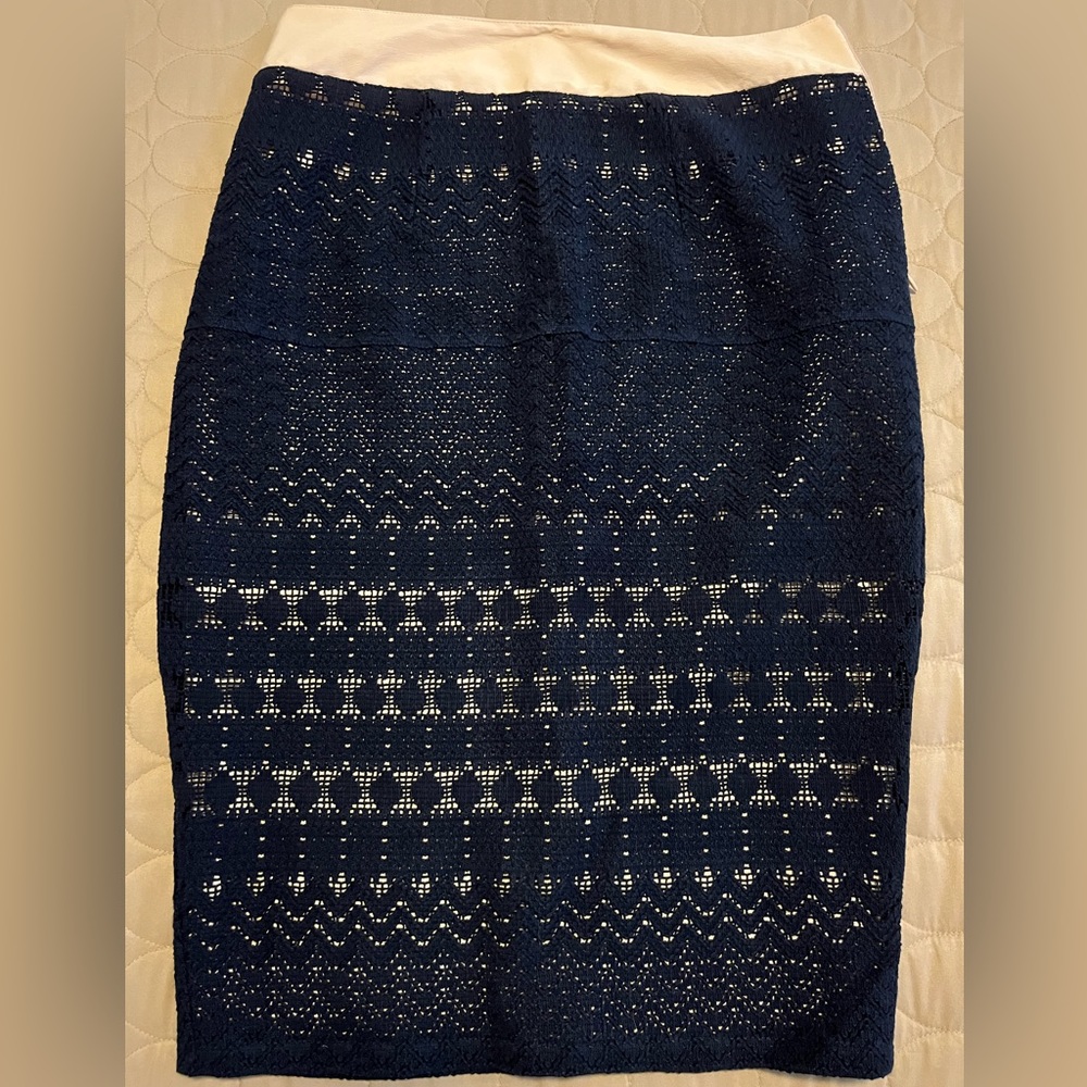 Navy lace pencil skirt